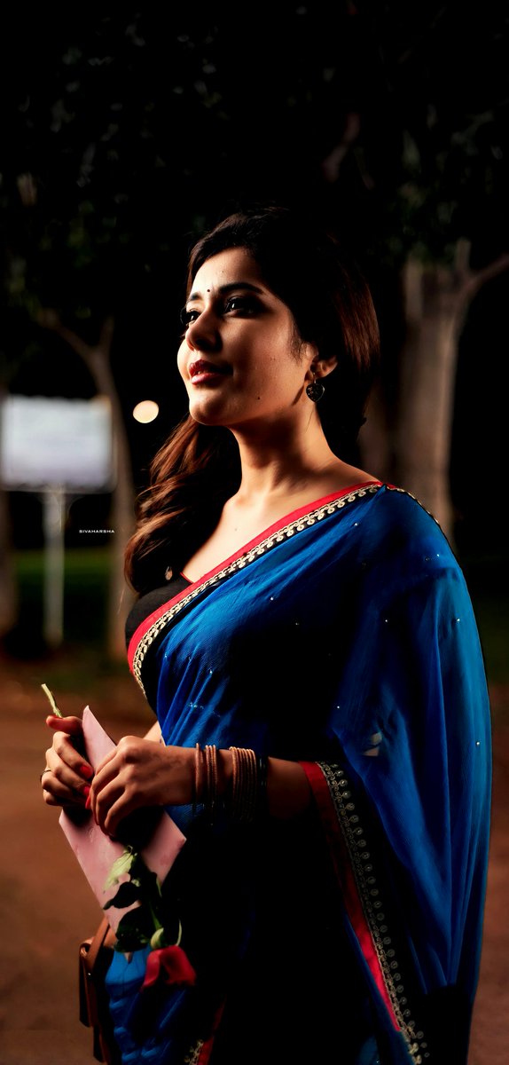 SivaHarsha_23's tweet photo. Happy Birthday Raashii Khanna 💃🏻✨🤍

#RaashiiKhanna https://t.co/tz52FJ8g1o
