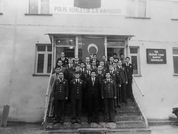 Polis Adaletin İlk Kapısıdır...

🗓️ 1980'ler

📍Tunceli

#tbt
#tarihtepolis