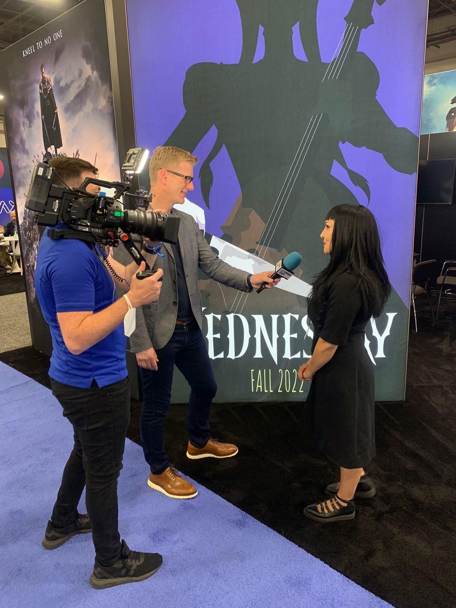 TYLA_UK's tweet photo. @ShiningPolaris Definitely just a coincidence… as a TV camera man myself, I can assure you he’s just getting blood back into his arm after it’s been held up  so long 😂 https://t.co/ZZ6WtKV9Cj