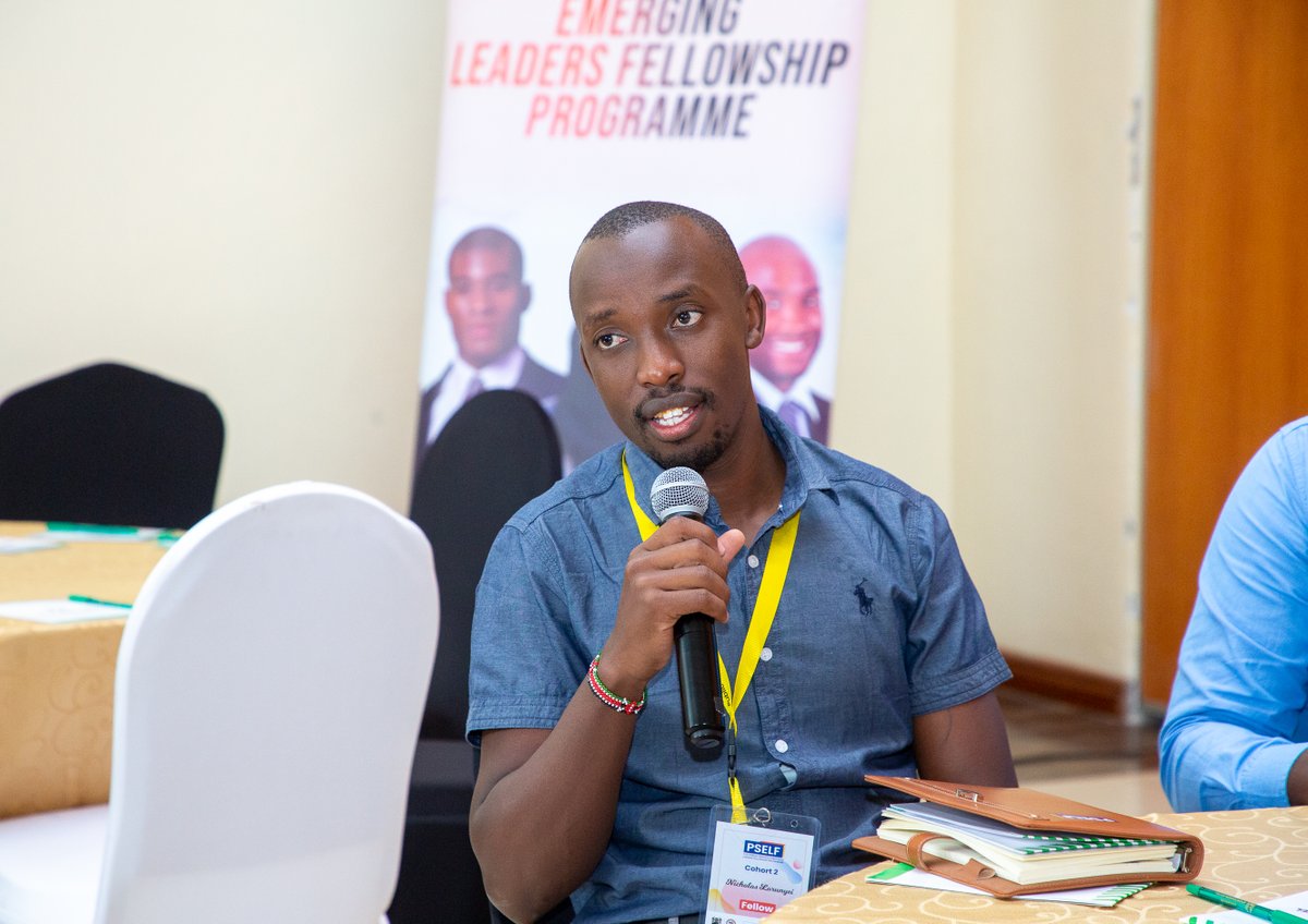 elfafrica1's tweet image. Day 3 of #PSELFWeek 

Group work makes the dream work, aye? Our Fellows dove into group discussions on ethical leadership, tackling the challenges of recognizing and resolving ethical dilemmas in public service. #ELFImpact