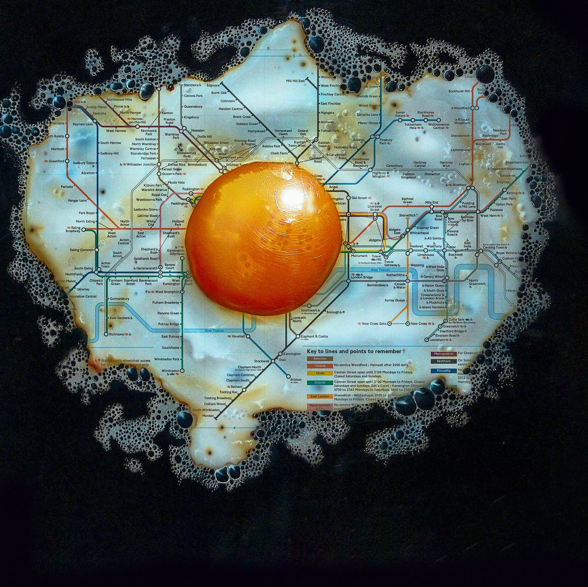 chanchitoeli's tweet photo. Good morning London 

#GraphicDesignLove #CreativeEditing #PhotoshopArt #PhotoshopMagic #EditMaster #LondonUnderground #TubeLife #SubwayLife #MindTheGap #MetroMoments #LondonLife #LoveLondon #ExploreLondon #CityofLondon #LondonStyle #london #photoshp #egg #map #tubemap https://t.co/AR6jaoeTgy