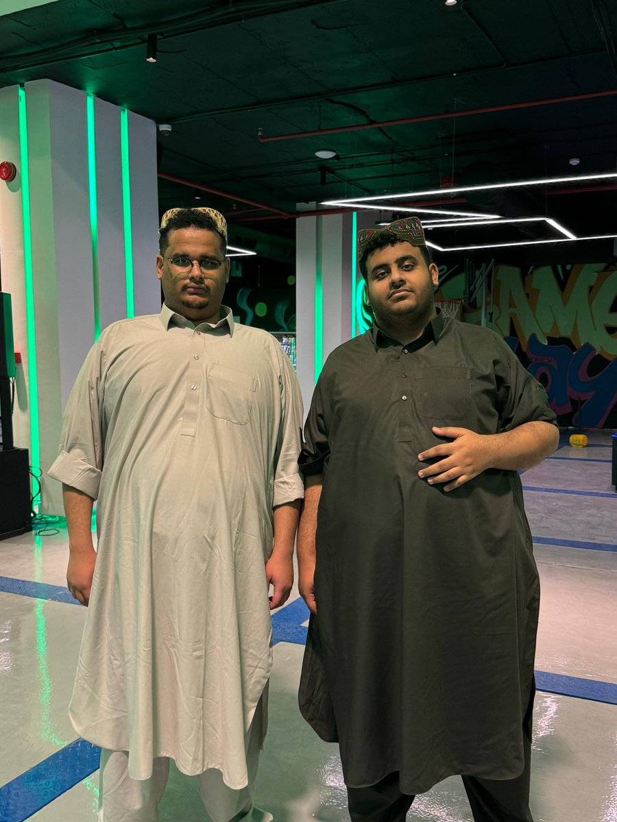 JstMsh's tweet photo. ابو عمر ، ابو عبير ، ابو الجوهره ، للي ، عادل
هالخماسي شايلين فالكون على اكتافهم مع كامل الاحترام لباقي الاعضاء

بس فيه واحد ودي ينشطب ما منه اي فايده تعرفونه ولا لا؟ https://t.co/DFCy6JdDiX