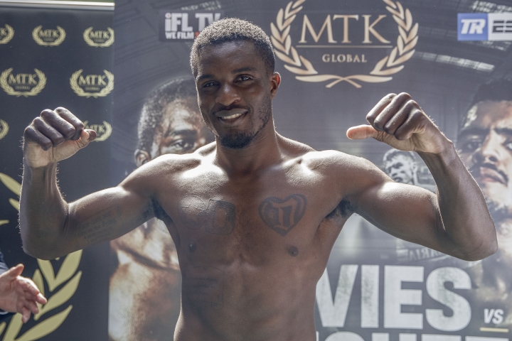 arejaywoof's tweet photo. "due to Visa delays"

#boxing #boxeo #mtkglobal @disruptboxing https://t.co/K29YwLqzFE