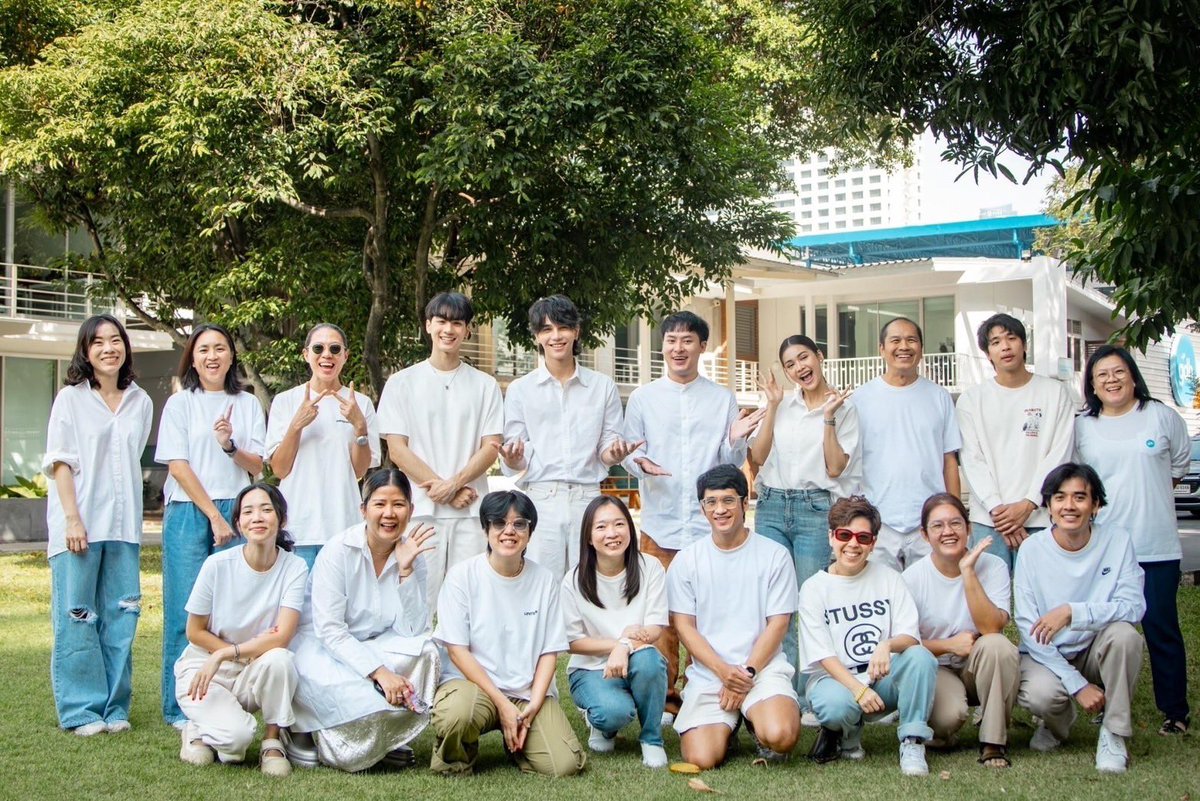 studio_onsaturn's tweet photo. เปิดกล้อง เตรียมลุยถ่ายทำแล้ว!
สำหรับ 'The Marriage'
หรือชื่อเดิมคือ 'Project D'
โปรเจกต์ล่าสุดจาก GDH
งานนี้ตัวแทนนักแสดง
เจฟ ซาเตอร์, อิงฟ้า วราหะ, หฤษฎ์ บัวย้อย
และผู้กำกับ บอส-นฤเบศ​ กูโน
พร้อมด้วยโปรดิวเซอร์ พี่เก้ง-จิระ มะลิกุล,
พี่วัน-วรรณฤดี พงษ์สิทธิศักดิ์
รับประกันความพร้อมเต็มที่!

รอติดตามความเคลื่อนไหวที่นี่เร็��ๆนี้

#TheMarriageMovie
#GDH559
#JeffSatur
#EngfaWaraha
