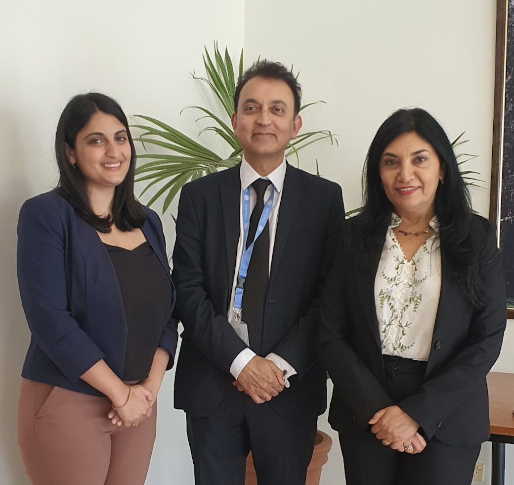 Last wk <a href="/JavaidRehman/">JAVAID REHMAN</a>, #UN Special Rapporteur on #Iran, met with us. He was briefed on our efforts to call to attn the plight of #BahaisinIran and met community members who shared first-hand experience of persecution. Thank-you for visiting and listening to us.
#HumanRights