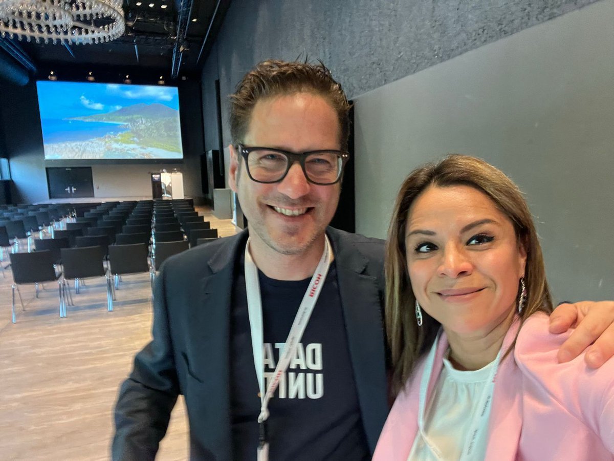 DATA UNIT AG tweet media