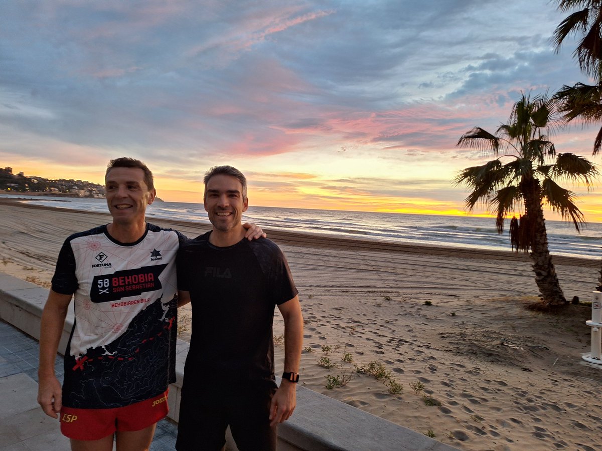 juanjnogueira's tweet photo. We start the #TrEnCa meeting with the first running session 😍
Amaizing place to enjoy two days of science 🤓🏖💻🧬
@BioComp_UJI #MoBioChem https://t.co/kdFkRmnkze