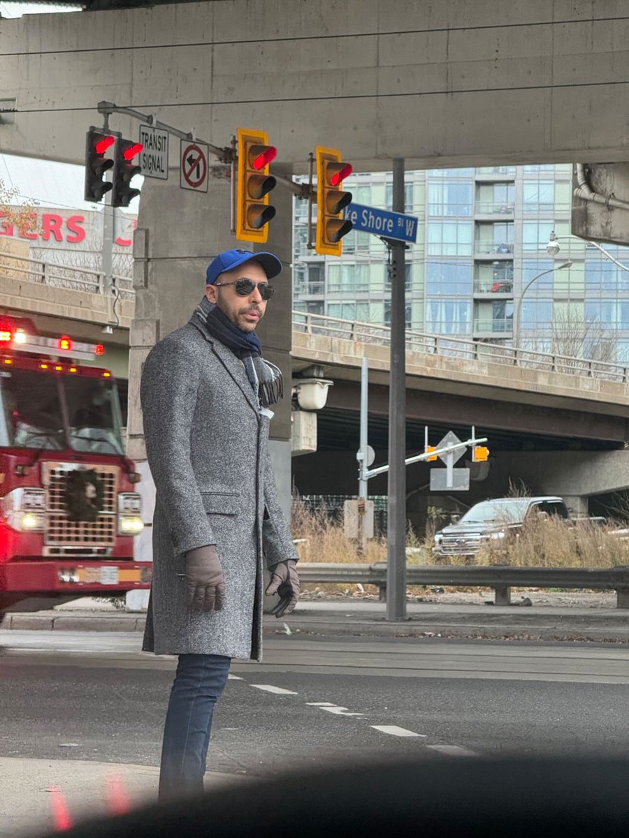 NiferTumbling's tweet photo. @Cobratate Canadian version https://t.co/LgSMxznCUJ