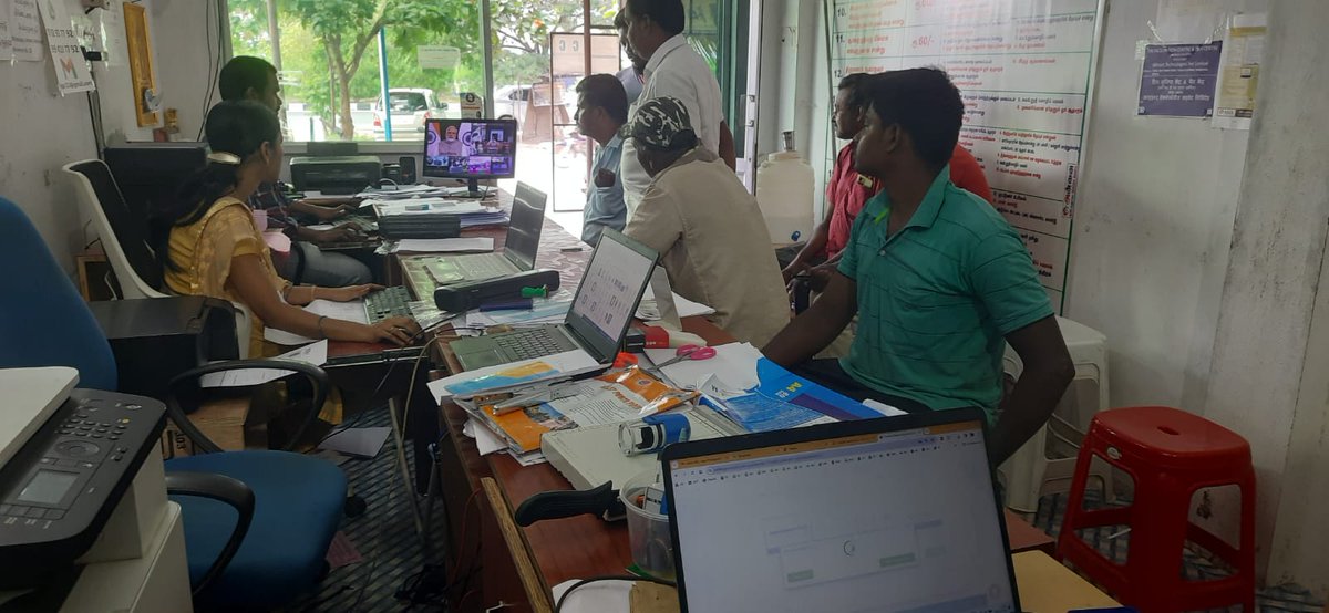 NamakkalCsc's tweet photo. Today VLE Mr Loganathan Telecast PM Event Namakal Dt Tamilnadu @csc_south @CSCegov_ #HamaraSankalpViksitBharat   .#ViksitBharatSankalpYatra https://t.co/GYbFyIJdqh