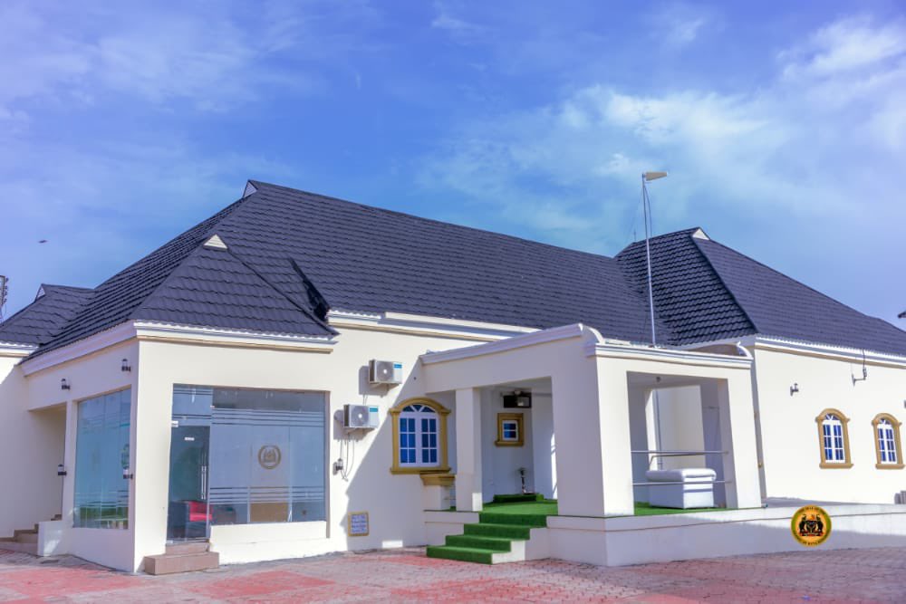 OWealthcome's tweet image. Is it possible to build this structure with 8m ?