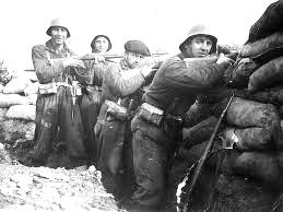 1930eko azaroaren 30ean San Andresko Manifestua sinatu zen Bilbon.
Horrela, bere burua abertzale, akonfesional, errepublikazale eta aurrerakoi bezala definitu  zuen Eusko Abertzale Ekintza (EAE-ANV) alderdia sortu zen.