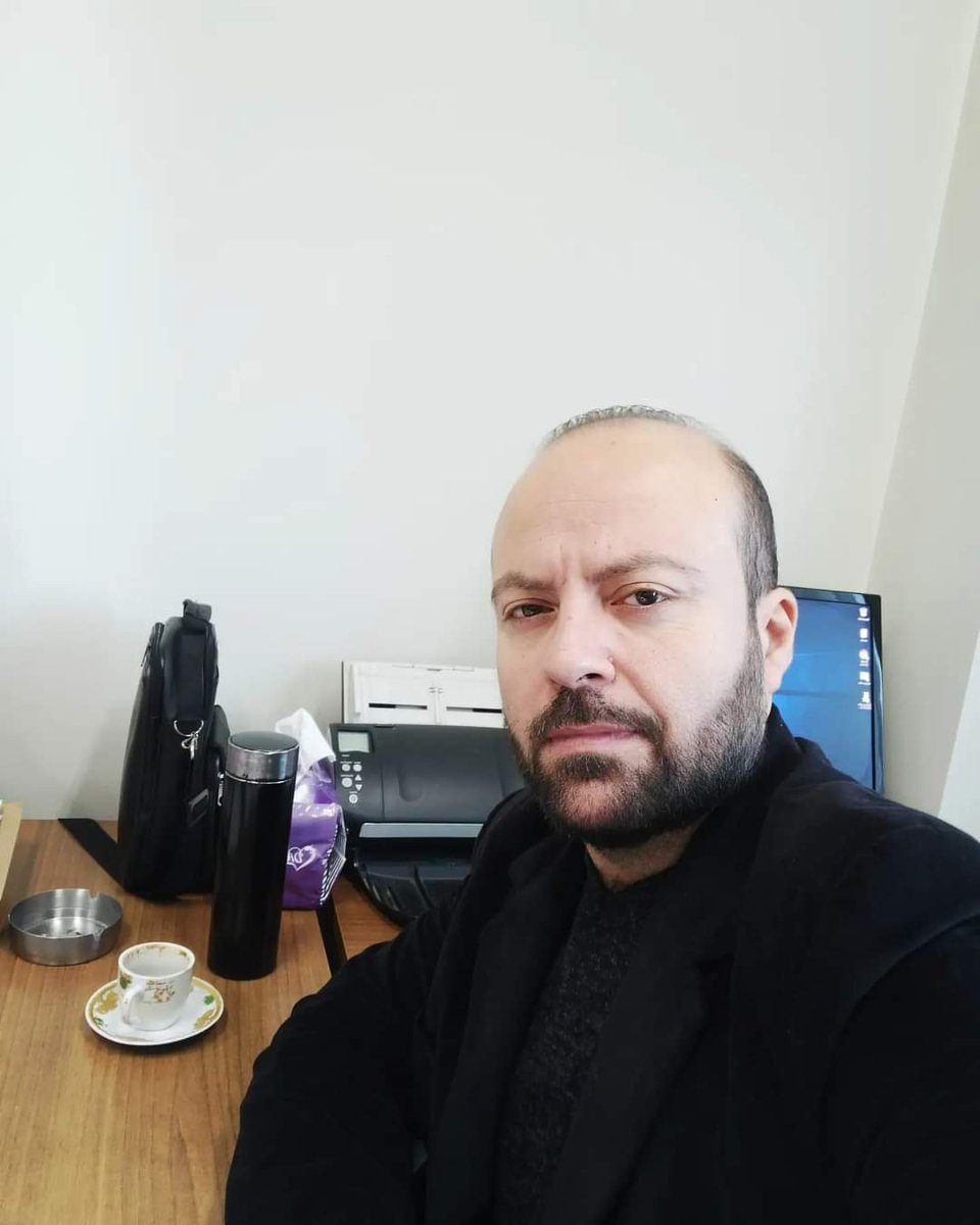 baselhamdan84's tweet image. من زمان ماصبحناكن بهالخلقة 😁
صباحكن ورد جميعا 
#damascus
#Syria