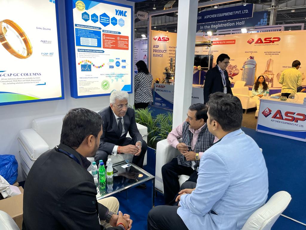 LtdYmc's tweet image. YMC India Stall was one of the busiest zone at CPHI PMEC India 2023,where visitors had an engaging conversation with the team. (Day 02) #cphi2023 #pharmaevent #YMCIndia #cphipmec #rightsolutions