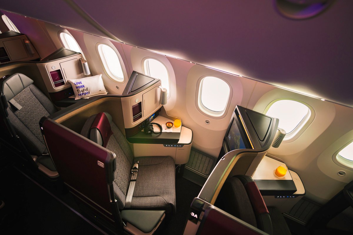 Qatar Airways tweet media