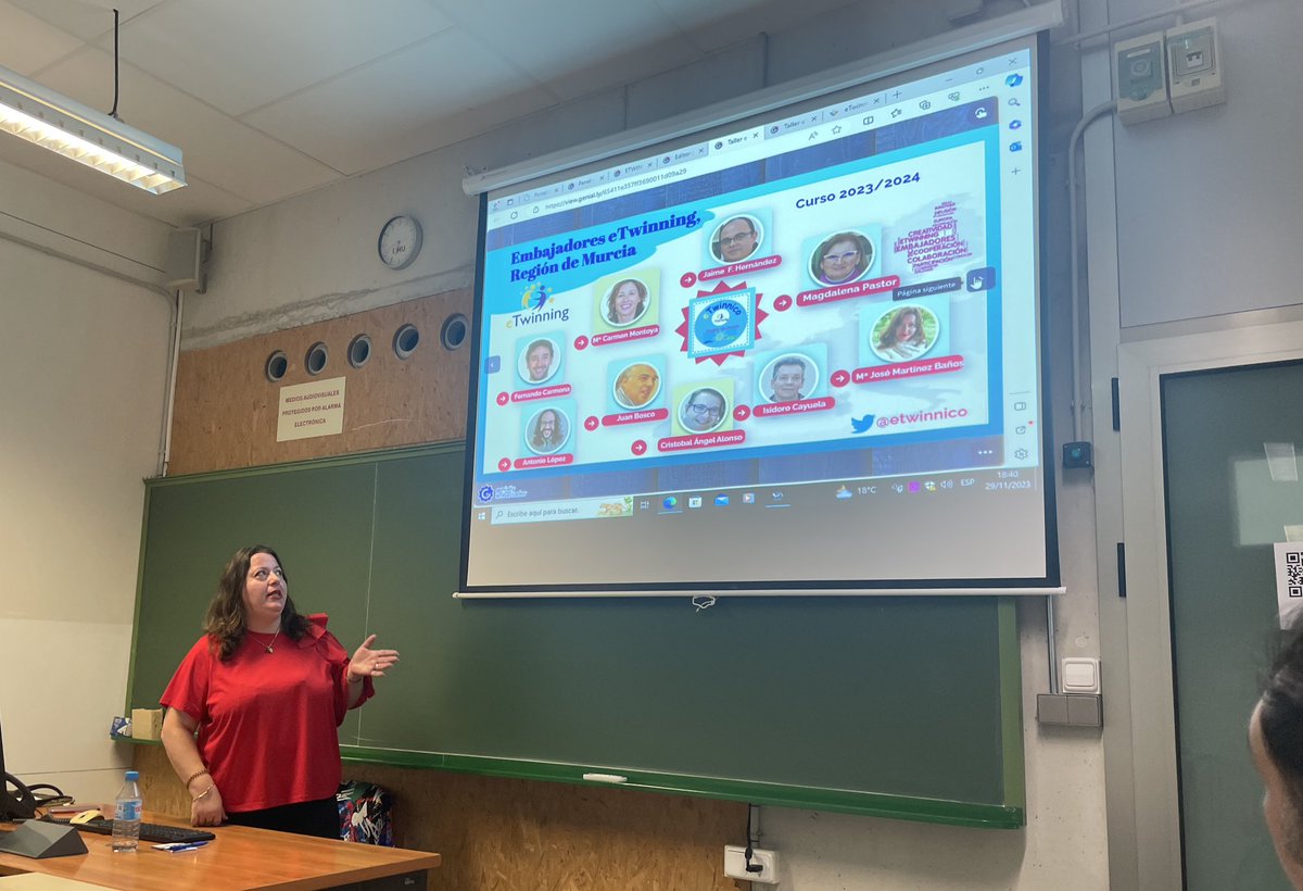 Tarde de formación y reencuentros en el II CIERM 
<a href="/ProgramasRM/">ProgramasRM</a> <a href="/eTwinning_es/">eTwinning España</a>  <a href="/eTwinnico/">etwinnico</a> <a href="/Educarm/">Educarm</a>