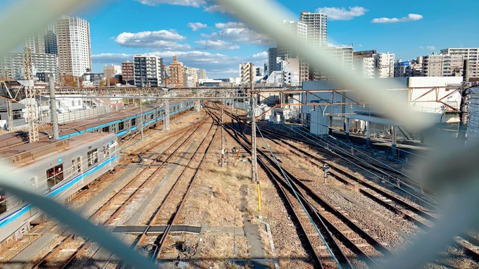 跨線橋行ってきました 橋の上で写真撮ったり談笑してる人達がたくさんいたよ…