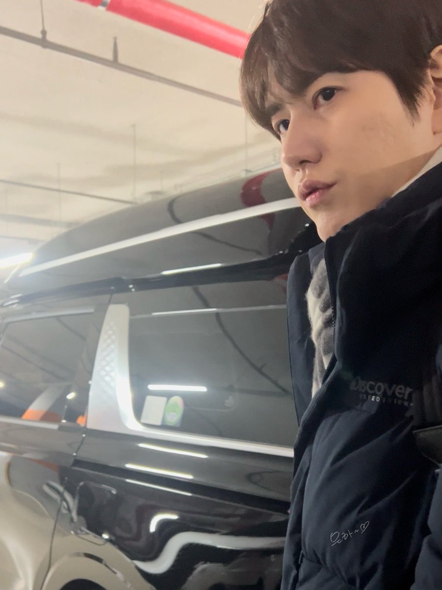 haru_upup's tweet photo. 231130 규현

항상 건강하세요🫶
💜

#규현 #슈퍼주니어 #KYUHYUN #SUPERJUNIOR #圭贤 #キュヒョン https://t.co/hDMLPcz6Cw