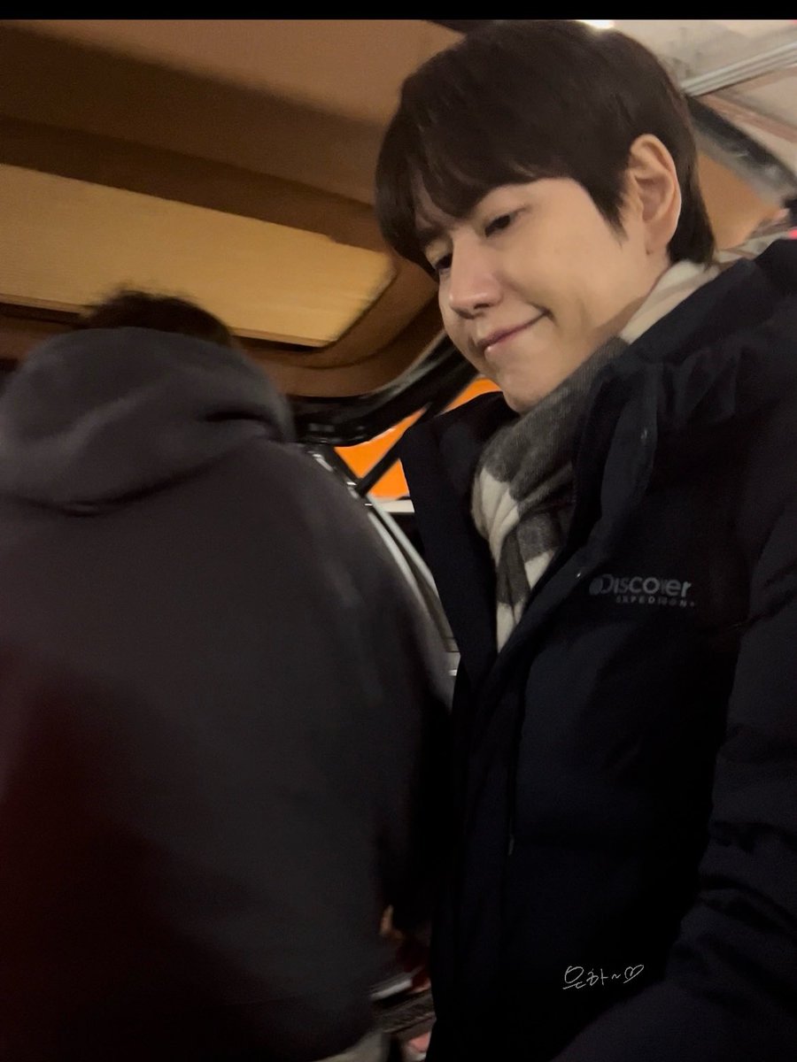 haru_upup's tweet photo. 231130 규현

항상 건강하세요🫶
💜

#규현 #슈퍼주니어 #KYUHYUN #SUPERJUNIOR #圭贤 #キュヒョン https://t.co/hDMLPcz6Cw
