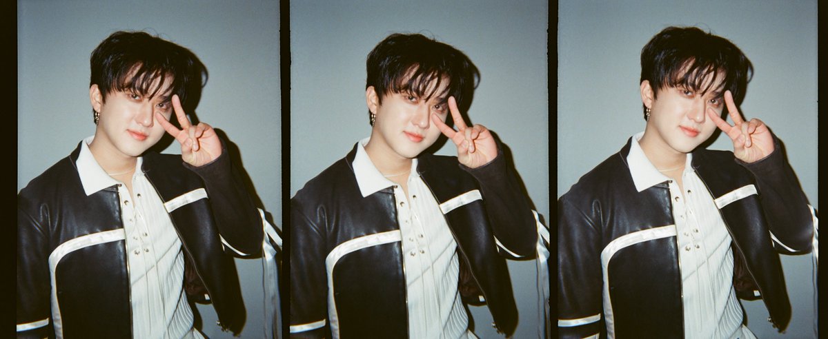 M2MPD's tweet photo. 필름카메라로 기록한 11월의 추억📸 12월에도 쭈욱 엠투와 함께해요❣ #11월의엠투 #M2film #BE_ORIGINAL #StrayKids #스트레이키즈 @Stray_Kids https://t.co/h52Rv2KodW