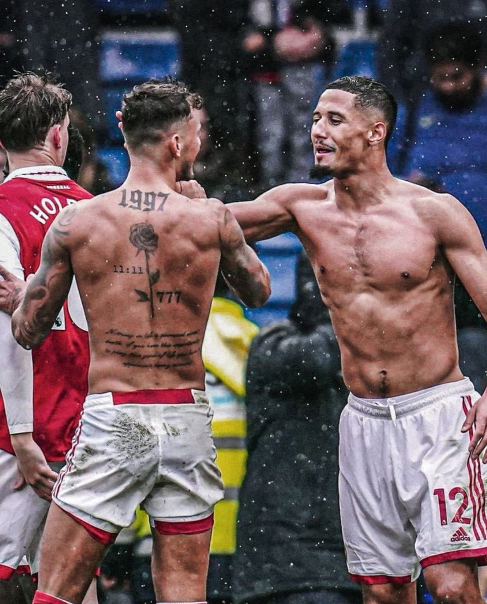 introducing Fine FC 😩 — an Arsenal thread