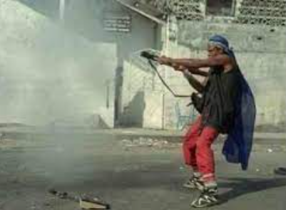 LPNewBrunswick's tweet photo. @Namesarehard311 @6Voodoo Liberian Civil War drip be like no other. https://t.co/tPHTrafJic
