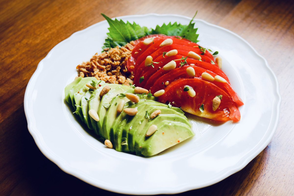 🇪🇸Hola🕺

本日ディナーの営業でございます♪
🌙17:00〜22:00(LO 21:00)🍽️

心よりご来店お待ちしております🧑‍🍳✨

【ご予約】
☏0422-30-9900
lin.ee/WfjQnKg

#レストラン
#ヴィーガン
#トマトとアボカドサラダ