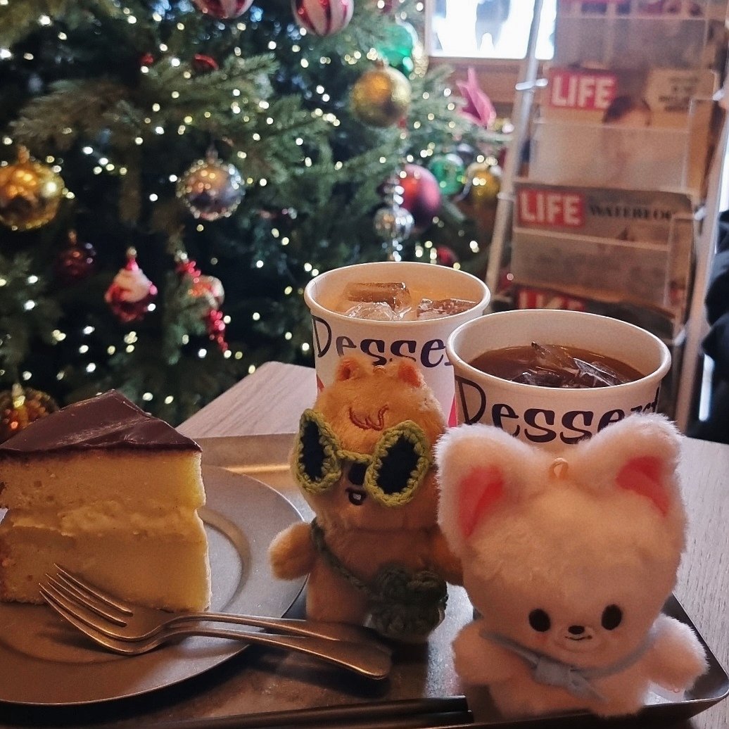 #아기빵_크림채워
#한이의_한입거리