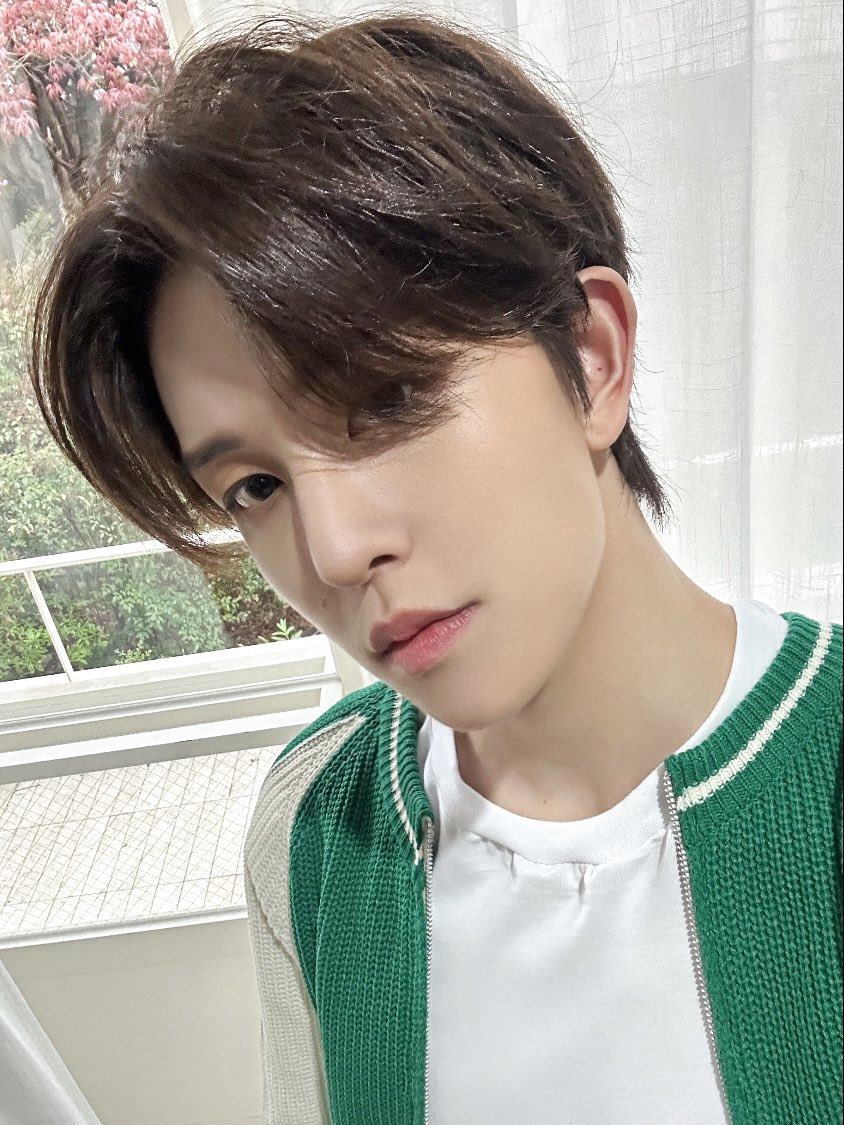 경민] 💚2 #8TURN #EIGHT_TURN #에잇턴 #エイトターン #KYUNGMIN