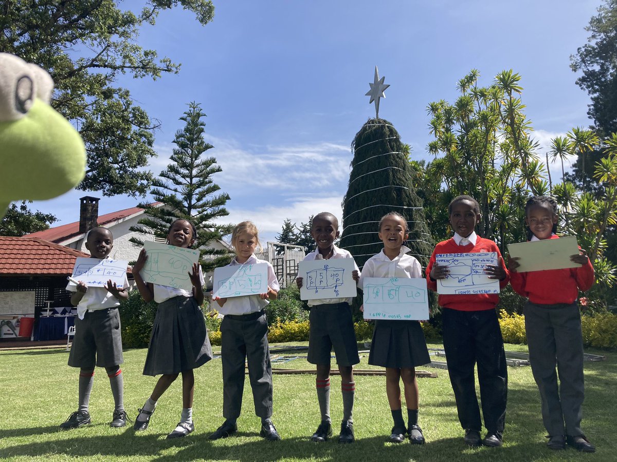 hackman_mrs's tweet image. It’s our last #Barvember for 2023!! Big thanks to all at @WhiteRoseEd for another great year! We appreciate you! 
Happy Christmas from Kenya!! 🇰🇪🎅🏼🎄💕🤩