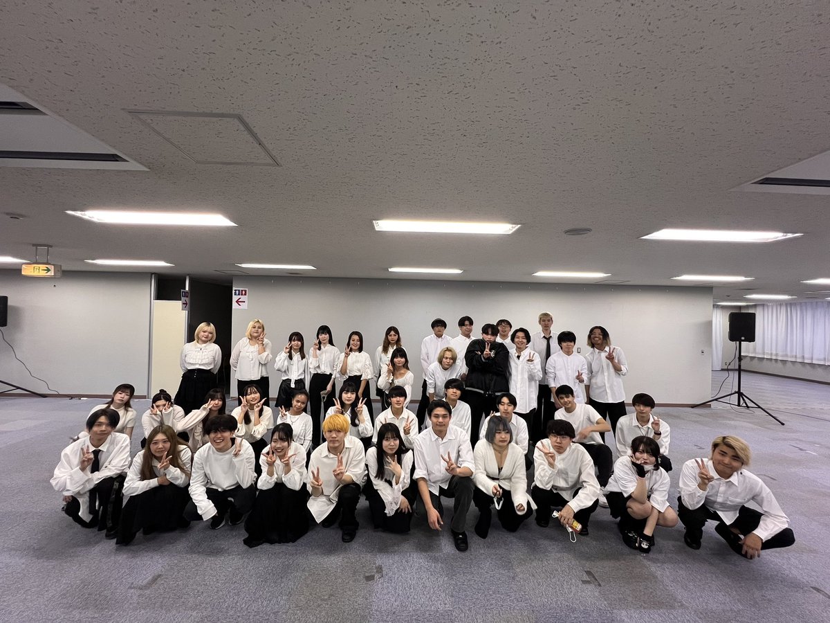RealDreams_neec's tweet photo. 本日は蒲田校・八王子校合同でコーラス練習を行いました!! 
みんな力を合わせて本番まで残り少ないけど頑張りましょう💪😆

#日本工学院専門学校
#日本工学院八王子専門学校
#ミュージックカレッジ
#RealDreams2023 https://t.co/Oc2wBf7xVr