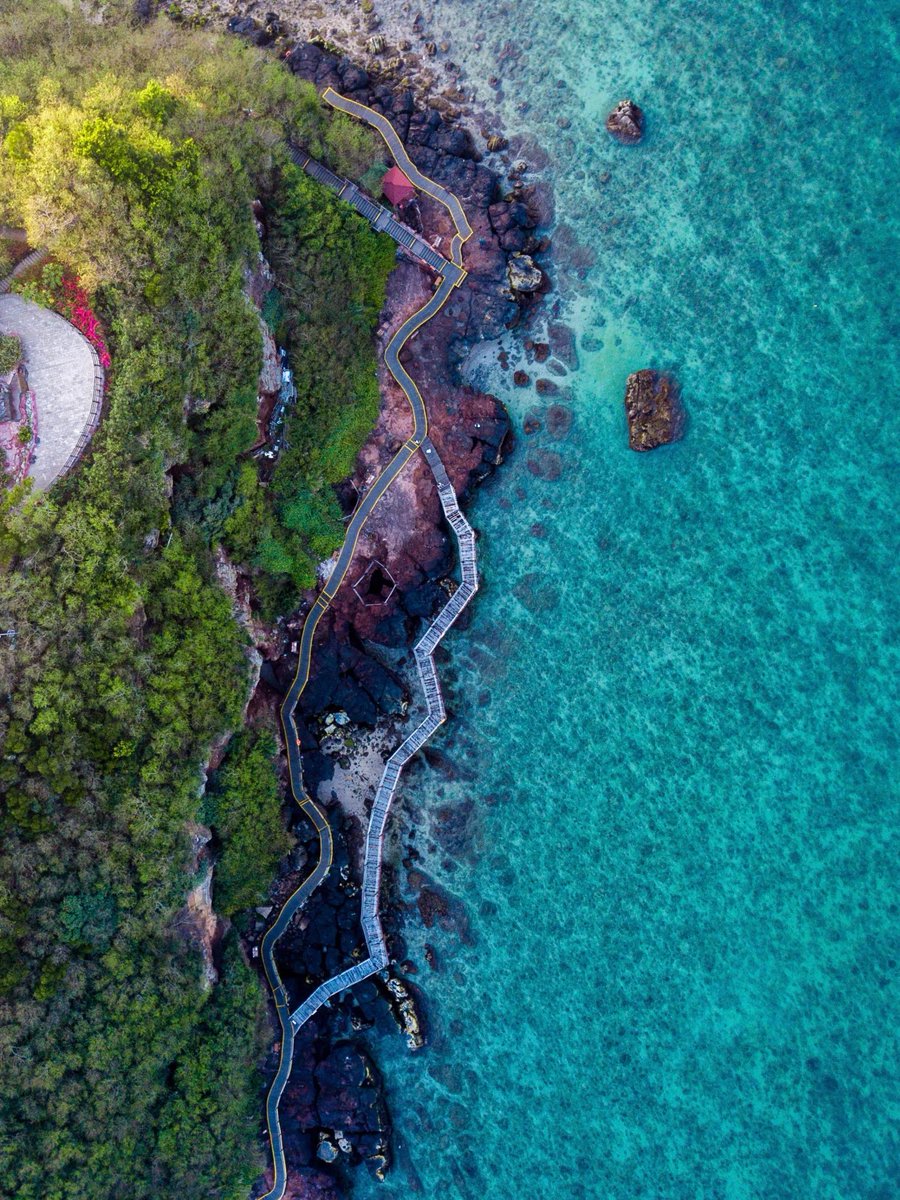 BGuangxi2023's tweet photo. Weizhou Island Leisure and Sports Tourism Resort in Beihai City will become a national sports tourism demonstration base.
📍 北海涠洲岛
#BeautifulGuangxi #Beihai #WeizhouIsland #SportsBase https://t.co/c6JX6OTrZQ
