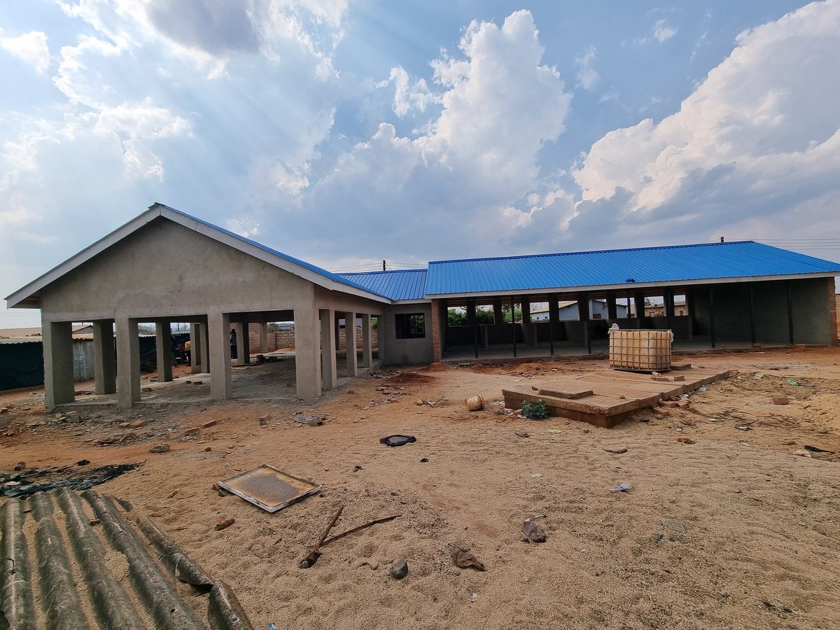 Katswe Sistahood (@pachototribe) on Twitter photo The Umzingwane Safe market is nearing completion, an investment that will play a big role in preventing violence amongst women and girls.
#16DaysOfActivism2023 "Invest to prevent VAWG!"
<a href="/unwomenzw/">UN Women Zimbabwe</a> <a href="/euinzim/">EU Delegation to Zimbabwe 🇪🇺</a> <a href="/GlobalSpotlight/">Spotlight Initiative</a> The Umzingwane Safe market is nearing completion, an investment that will play a big role in preventing violence amongst women and girls.
#16DaysOfActivism2023 "Invest to prevent VAWG!"
<a href="/unwomenzw/">UN Women Zimbabwe</a> <a href="/euinzim/">EU Delegation to Zimbabwe 🇪🇺</a> <a href="/GlobalSpotlight/">Spotlight Initiative</a>