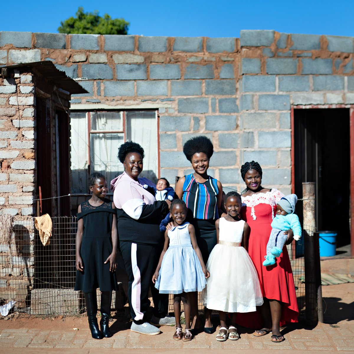 SaveChildrenSA's tweet image. In 2022, 319 children were murdered in South Africa between October and December, and an additional 488 survived attempted murder. 

It's time to do better. Join us as we make South Africa safer for #EveryLastChild.
#16DaysOfActivism #ChildProtection #Safeguarding