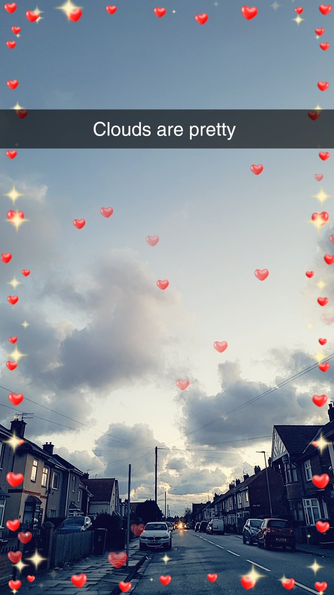 pooliechick's tweet image. School run done #motheranddaughter #schoolrun #prettyclouds