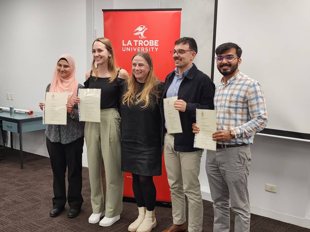 rashidkpvld's tweet image. Thrilled to announce that I won the People&apos;s Choice Award for Best Podium (Oral) Presentation at the &apos;Future Conference&apos; organized by La Trobe University!

#PeoplesChoiceAward #FutureConference #LaTrobeUniversity #AlliedHealth #PhD #ConnectingTheDisciplines