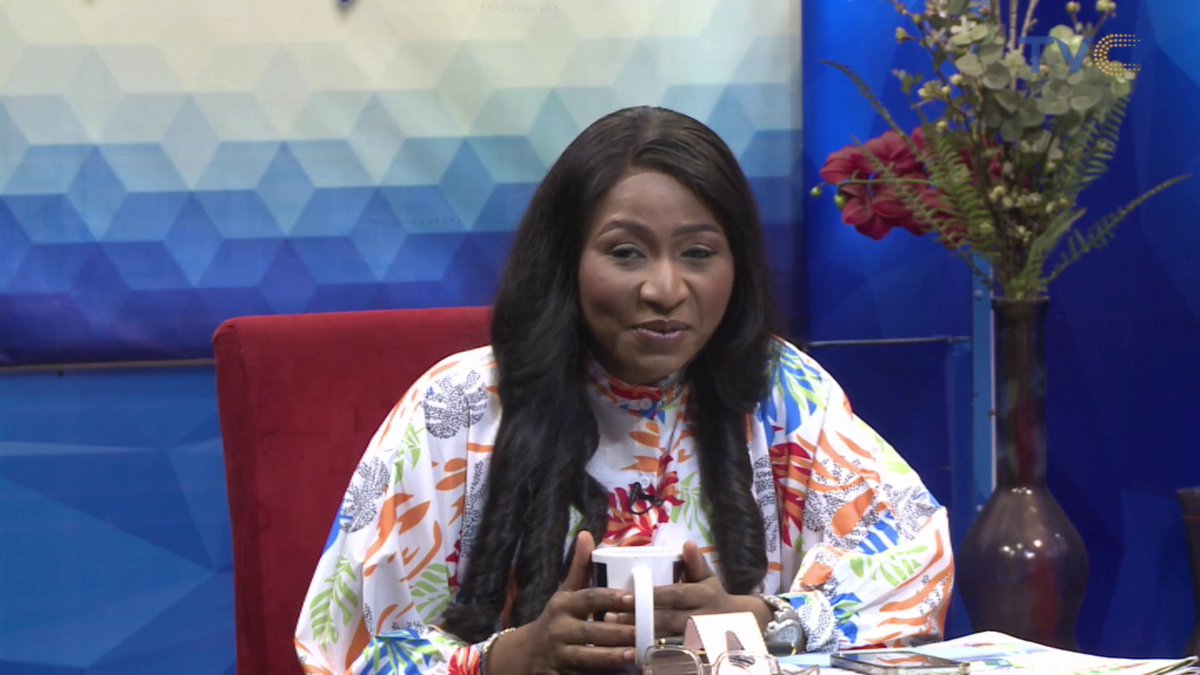 It's open house Thursday on #YourViewTVC
Tune in now to watch the ladies serve hot gist and entertainment
>>>youtube.com/live/jvKnPhBY1…