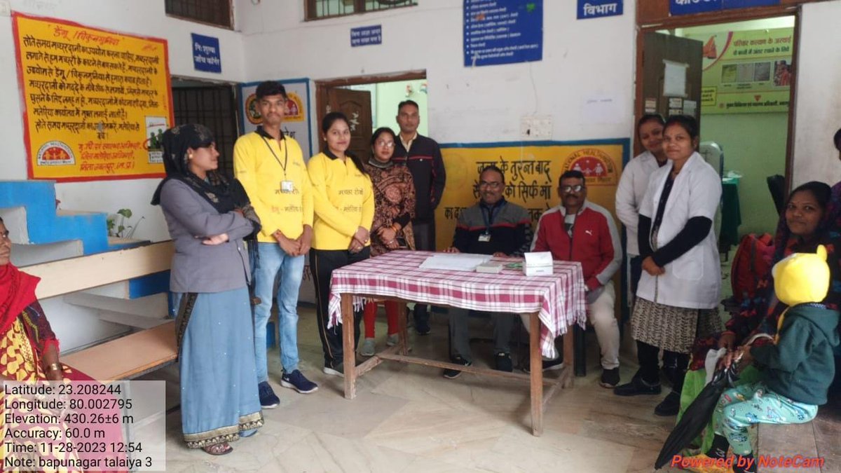 SimmyPandey3's tweet photo. Fhi jabalpur#embed#Bccf-Santosh pandey,basti mei dangu malaria ki jankari de or phsc mei meeting ki. https://t.co/Qxcmc3SE19