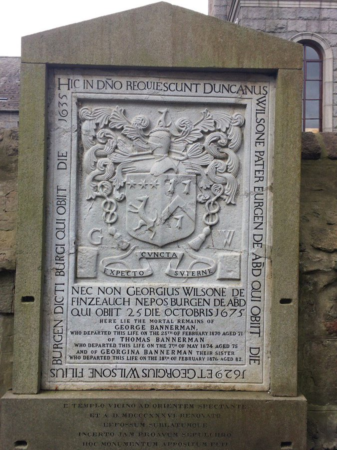 nemoloris's tweet photo. It’s publication day for my @carcanet book Child Ballad, so here’s a sonnet from it on the herring gull-haunted graves of St Nicholas Kirk on Union Street. https://t.co/zhliBMIk6n