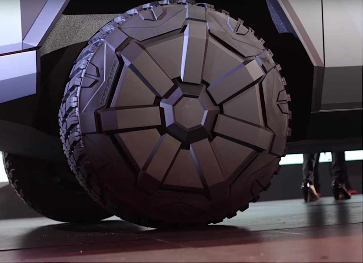 Karan Makvandi🏀 tweet media