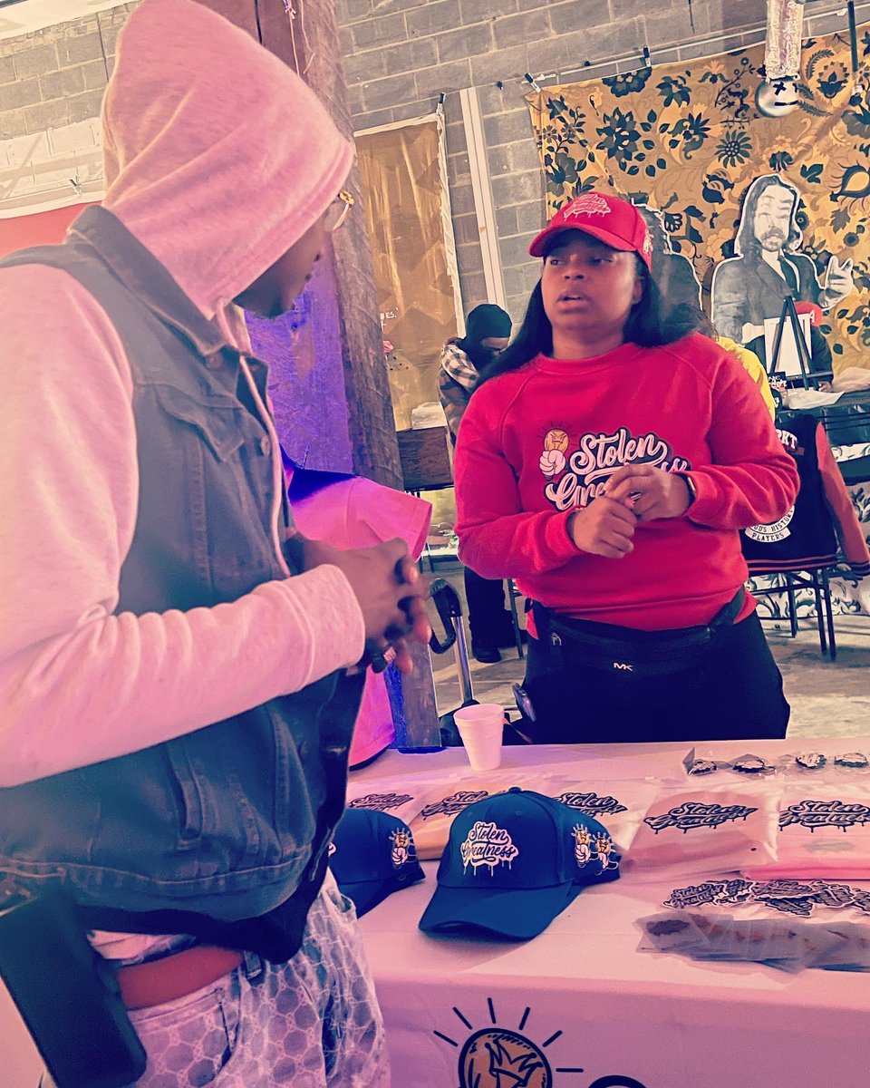 iamtherealLT_'s tweet photo. Shop with @_sg.apparel 🔥🔥🔥🔥 #stolengreatness #stolengreatnessllc #stolengreatnessapparel #art #fashion #merch #exclusivemodelzmagazine #hiphop #hiphopculture #undergroundatlanta #weallwegot https://t.co/JhRa5pBiOQ