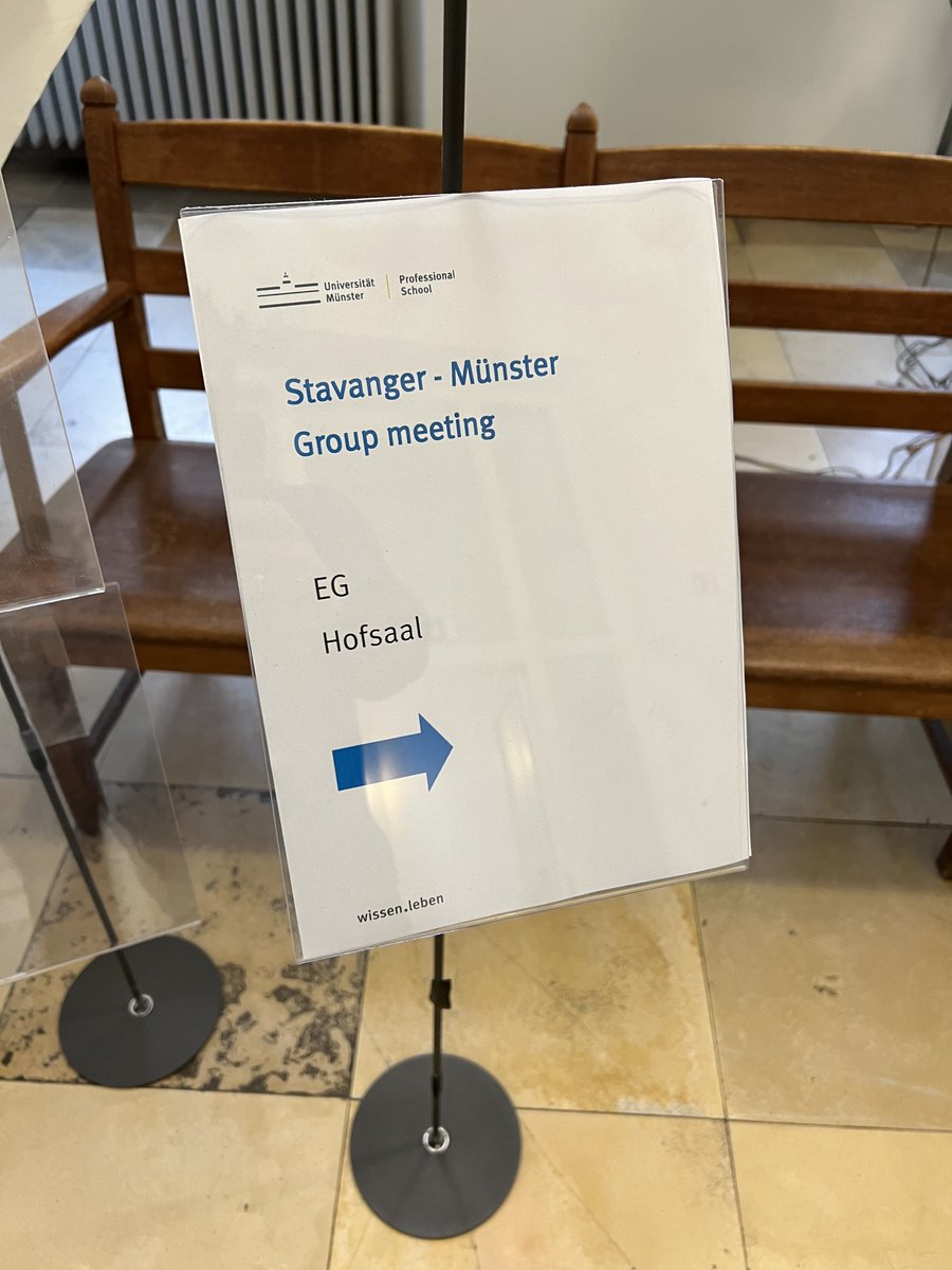 Two day meeting of 20 researchers from Norway &amp; Germany. Packed with projects, phD works, insights, talks, networking. We should do these open "exchange of ideas" workshops more often - brings back the fun to science! With <a href="/hellesjovaag/">Helle Sjøvaag</a> <a href="/raufercon/">Raul Ferrer-Conill</a> <a href="/laola_90/">Lars-Ole Wehden</a> @BernadetteUth &amp; Co.