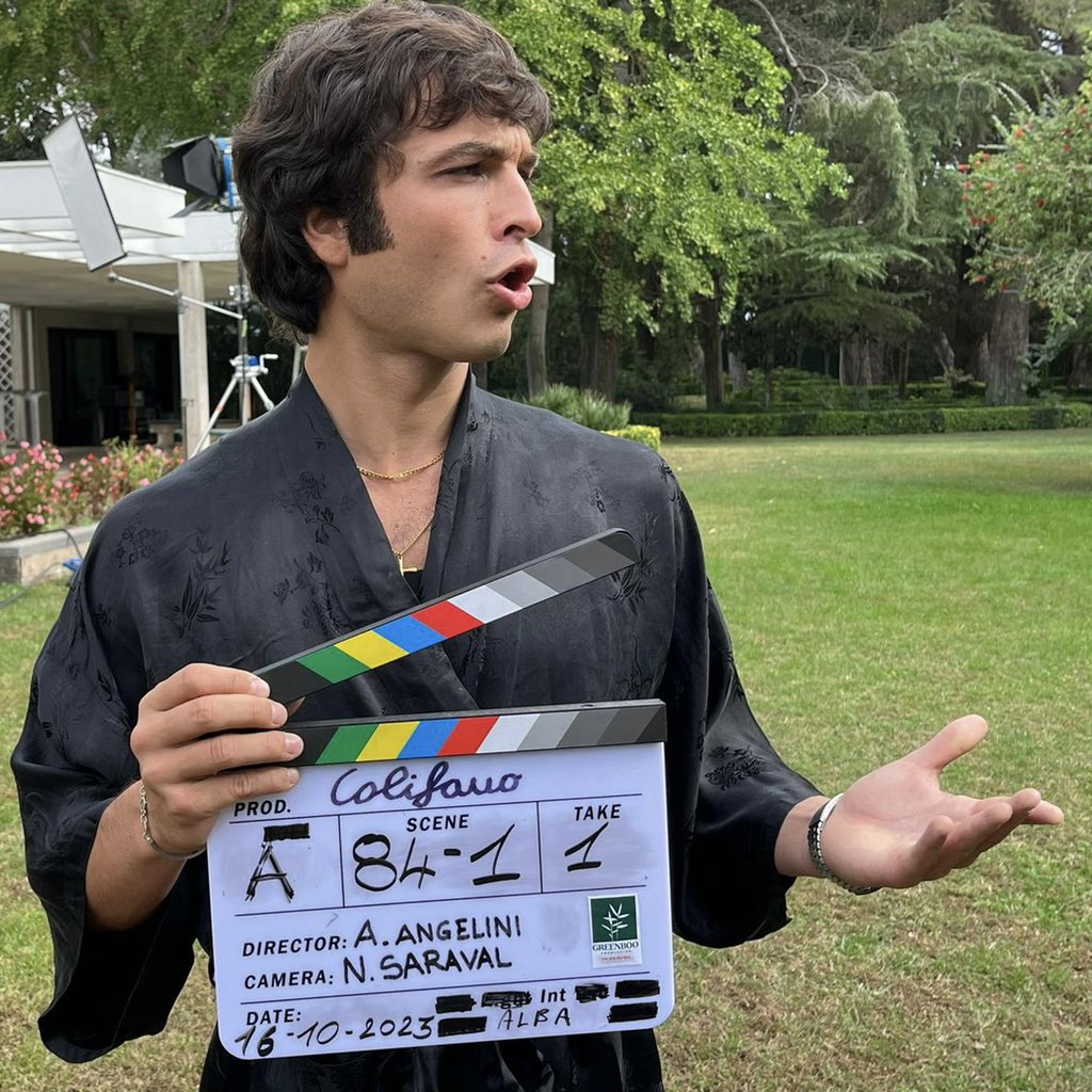 Leogassofficial's tweet photo. Non escludiamolo questo ritorno.

#Califano prossimamente su Rai 1 e RaiPlay. https://t.co/0bOvI0kxnc