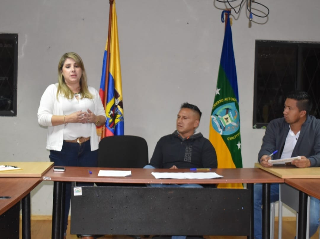 ¡Cumplimos con la niñez de #Molleturo! 👧🏻🧒🏻

✍🏼 Firmamos un convenio con el GAD Molleturo para continuar brindando los servicios de desarrollo infantil en la parroquia. 

✅Con ello, garantizaremos la atención y cuidados a 18 niñas y niños, de 1 a 3 años, en el CDI La Dolorosa.