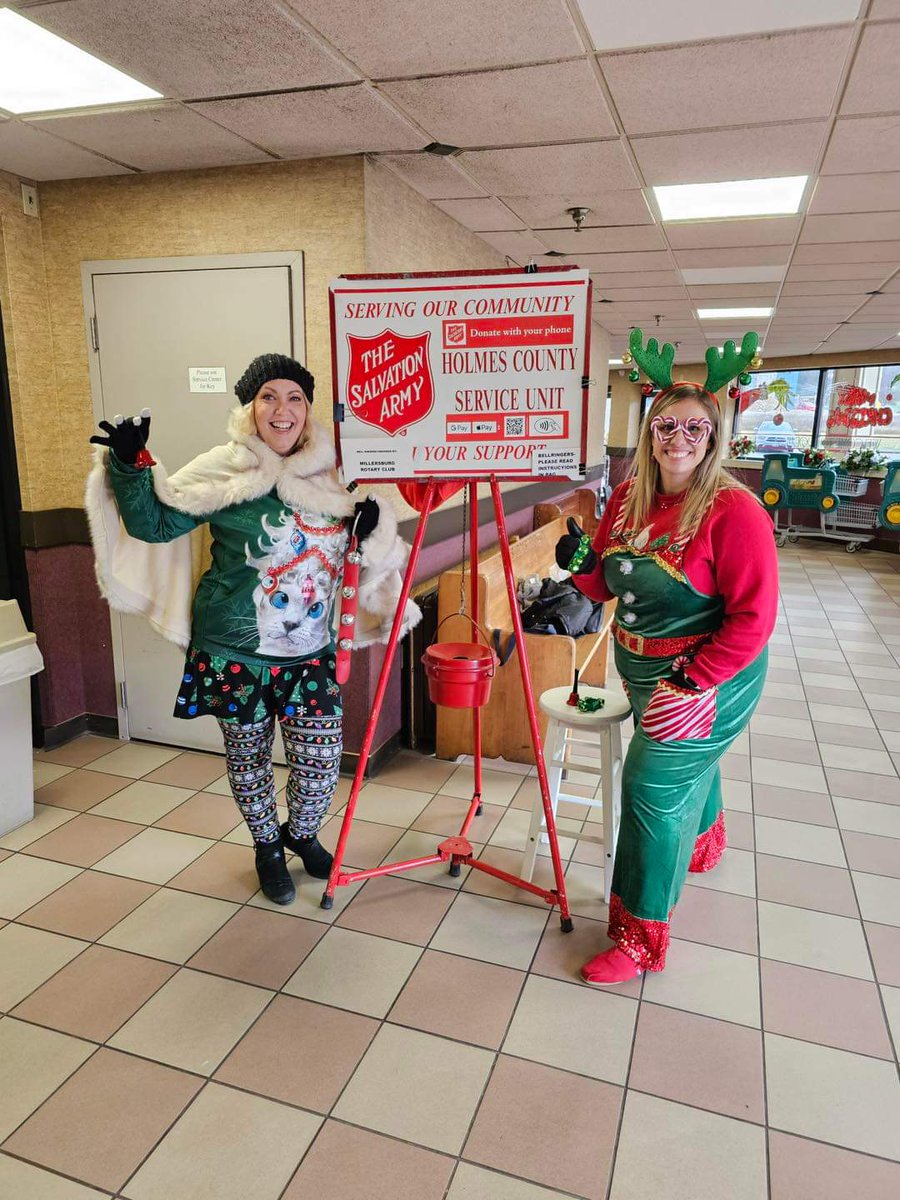 UnitedWayWHC's tweet photo. We love asking for you to give but also giving back! #TisTheSeason #philanthropy https://t.co/HHTEVkKcxV