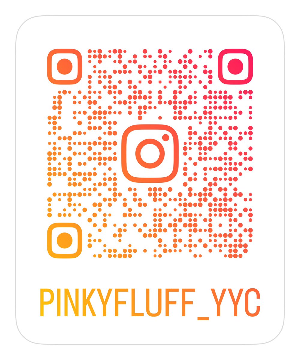 SteveColley1's tweet image. The creator of the mini Gurdeep (pinkyfluff_yyc will be at the Calgary Triwood Christmas Market Dec 1&amp;amp;2. Stop in, say hi and pick up a handmade ornament (mini Gurdeep will not be in attendance or available for sale).