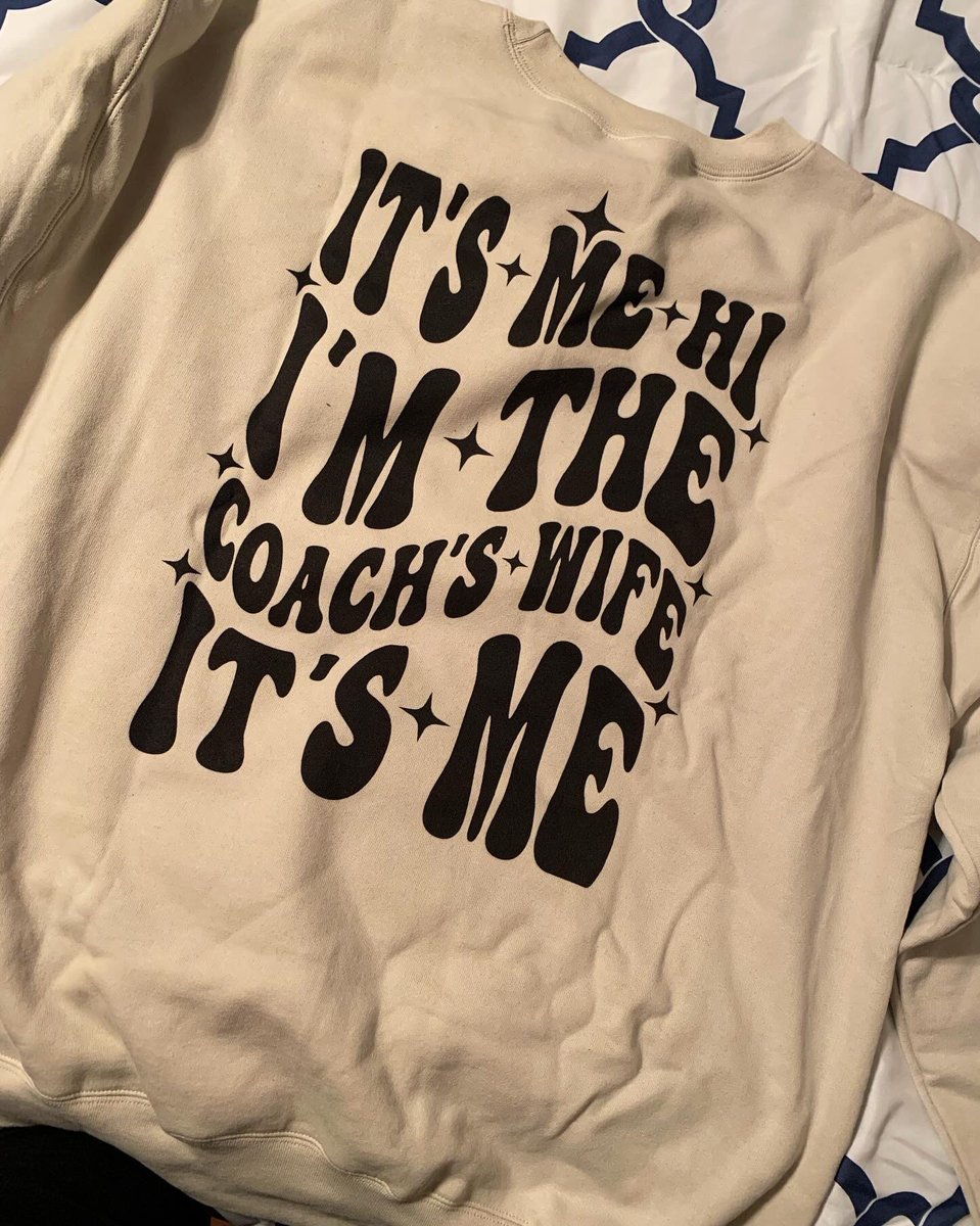 mrsgallesfcs's tweet photo. Year 13 or 14 kicks off tonight. When it’s the year of Taylor Swift and your friends say “buy it”
…I love the coach and you love the game. 🫶🏻
@taylorswift #imtheproblemitsme #coachswife #basketballseason https://t.co/9j3FYi2B3V