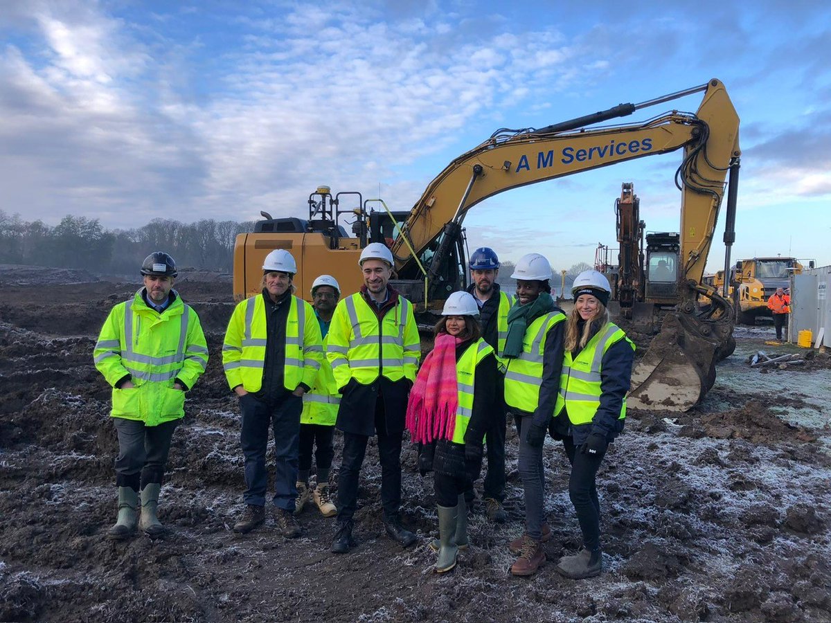 LDN_environment's tweet photo. @MayorofLondon @BeckenhamPark 2. This morning @sabrodrigues61 visited @BeckenhamPark to celebrate the start of construction on the east side of the park, alongside key partners @Lewishamcouncil, @EnvAgencySE &amp; @Thames21. We are excited about the transformation! https://t.co/PIPZGT3oeD