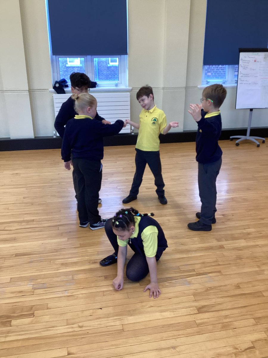 MrsMuirhead5's tweet photo. Wonderful drama workshop this morning  @PinehurstP https://t.co/pSOF5LZUgT