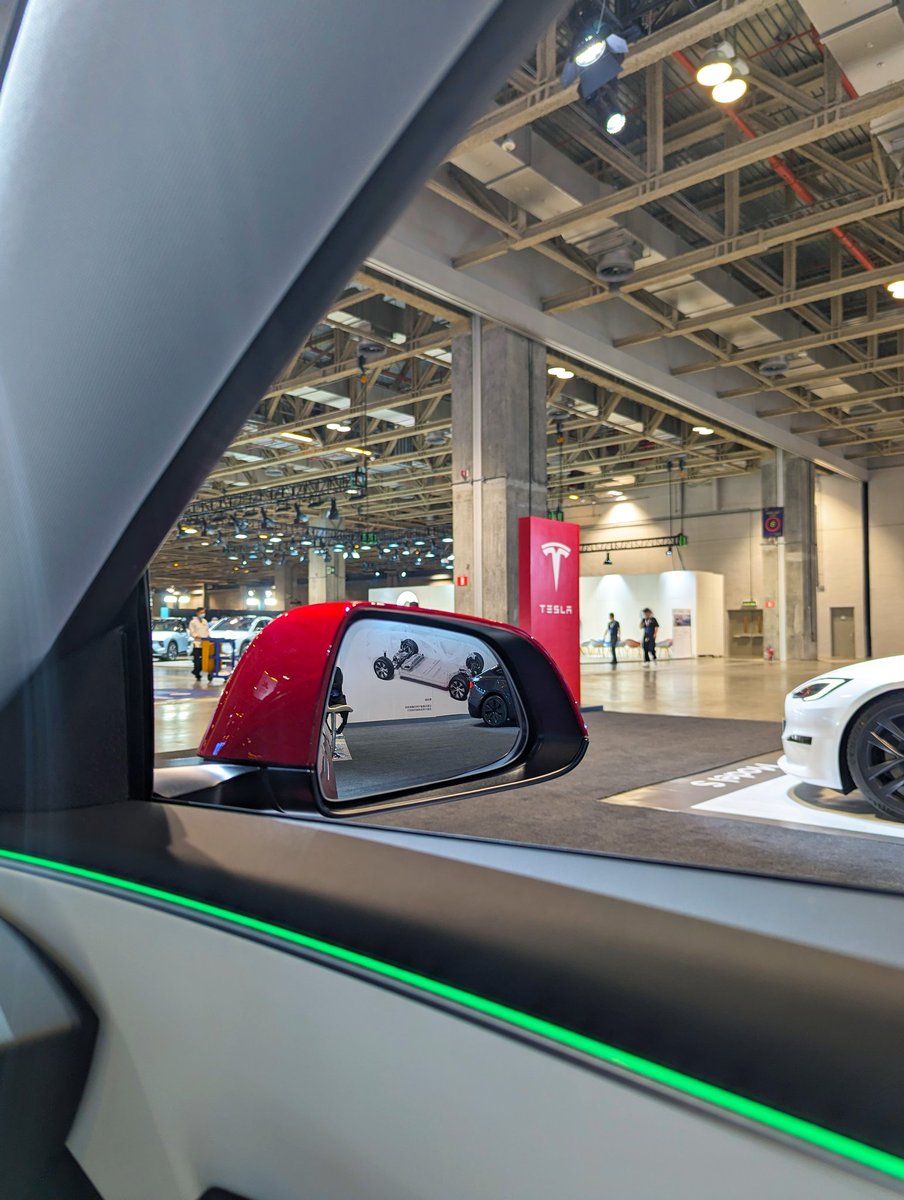 teslamindset's tweet image. The new and upgraded Model 3 is publicly displayed in Macau for the first time
 The public can visit Pavilion ABC at the Venetian Cotai Expo on or before November 12 to be the first to see its updated exterior and experience various interior upgrades, including immersive sound