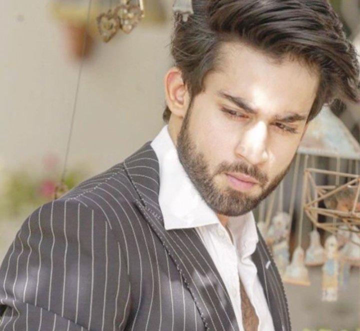 Your fav actor? 
Imran Abbas Or Bilal Abbas